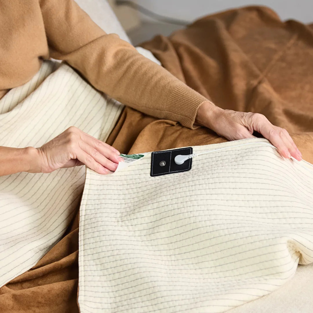 Grounding & Earthing Throw Blanket